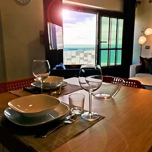 Modern & Bright Flat - 2 Min From The Sea Savona